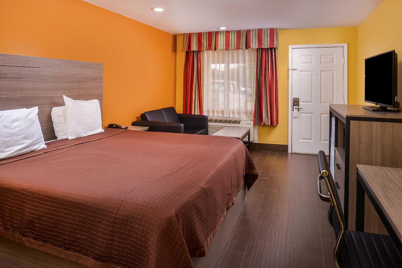 Americas Best Value Inn West Columbia Exteriér fotografie