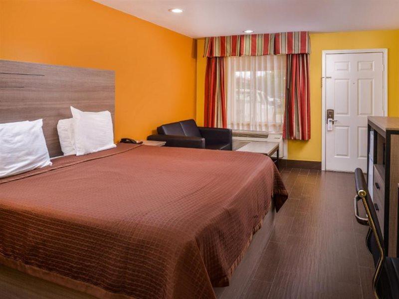 Americas Best Value Inn West Columbia Exteriér fotografie