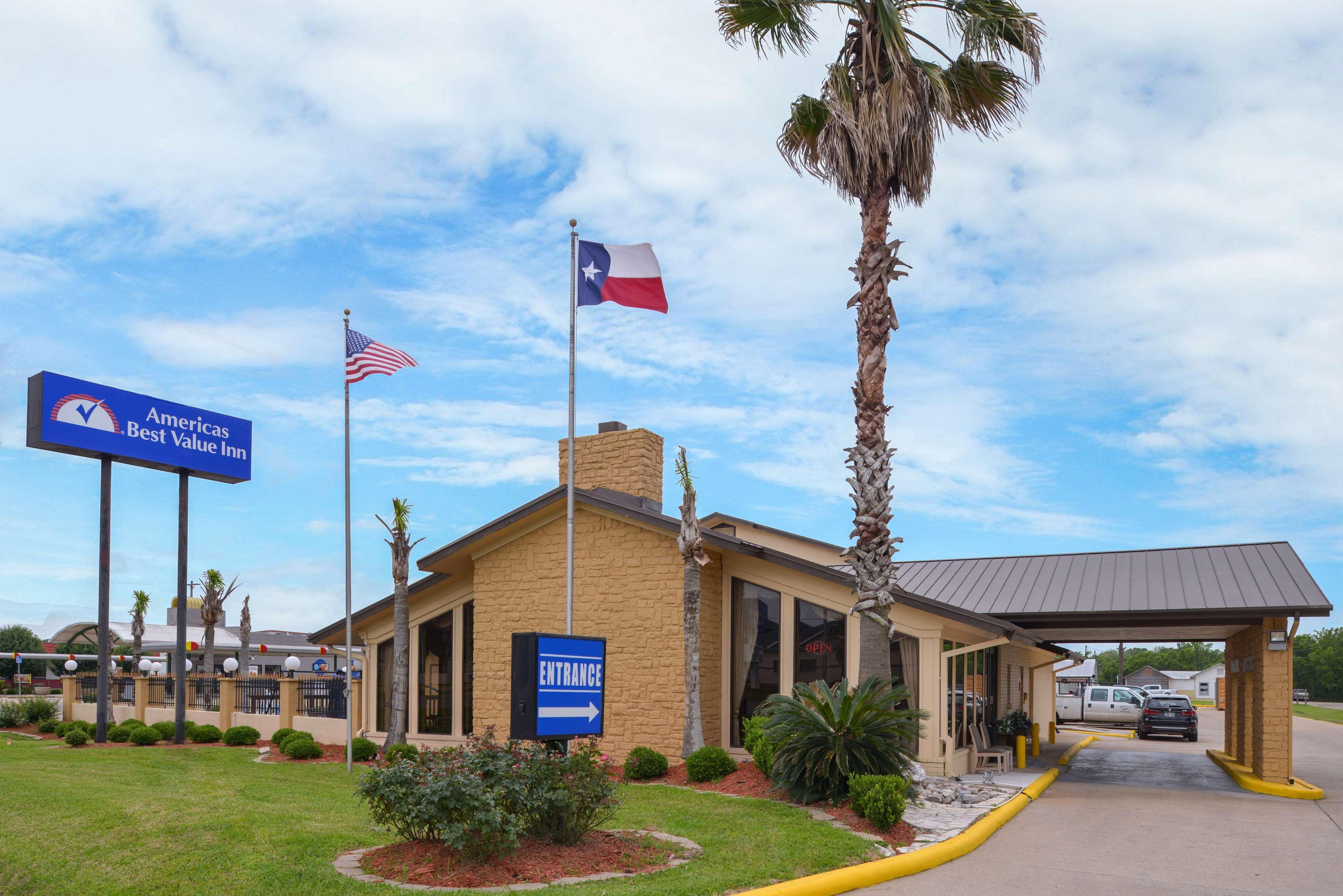 Americas Best Value Inn West Columbia Exteriér fotografie