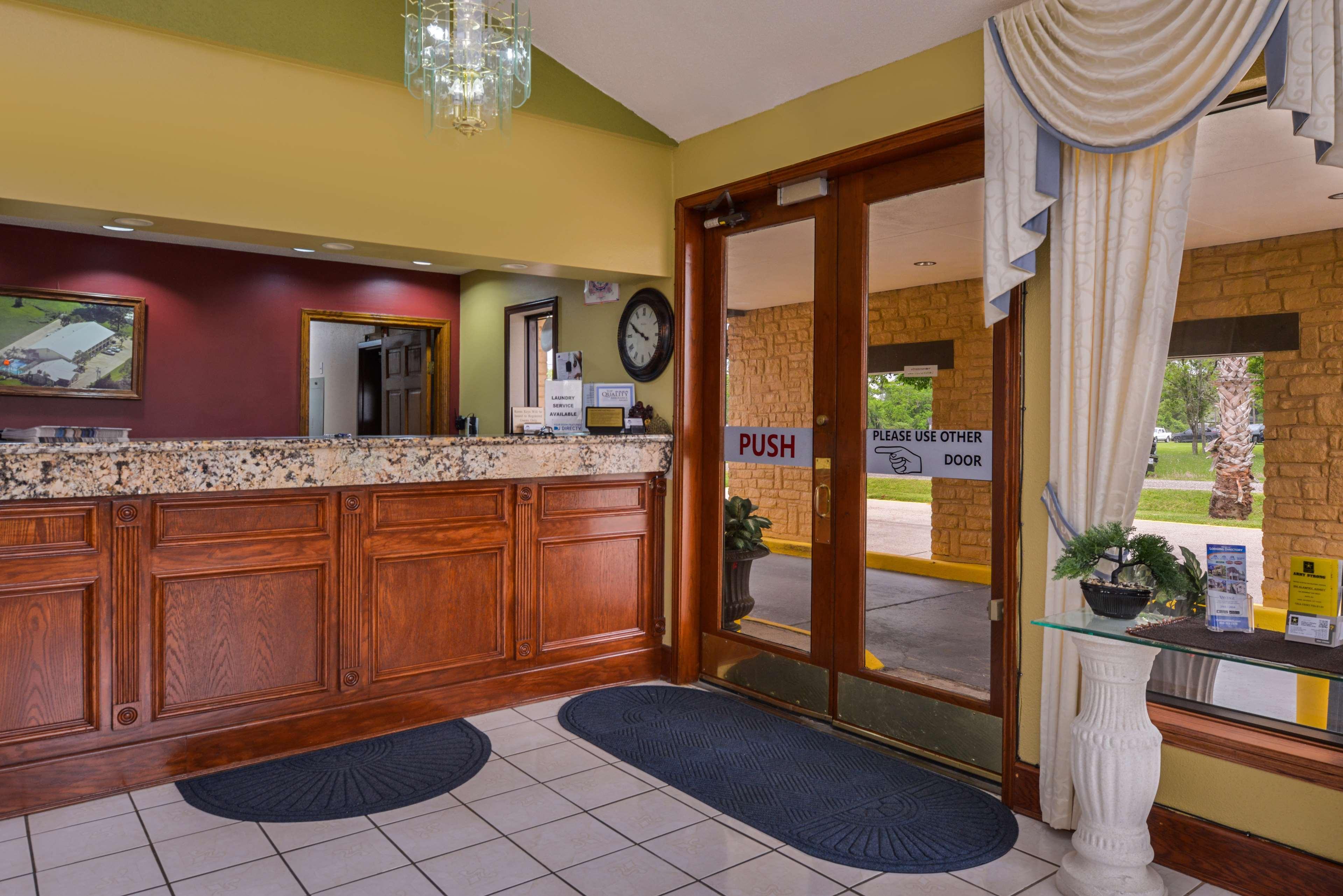 Americas Best Value Inn West Columbia Exteriér fotografie