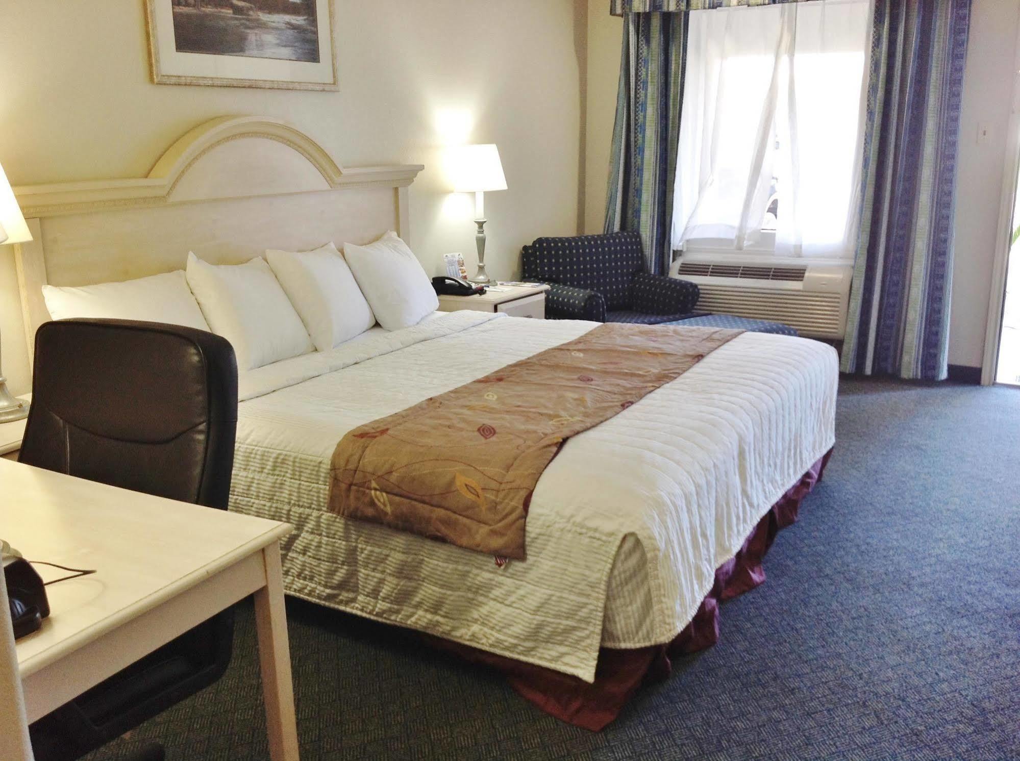 Americas Best Value Inn West Columbia Exteriér fotografie