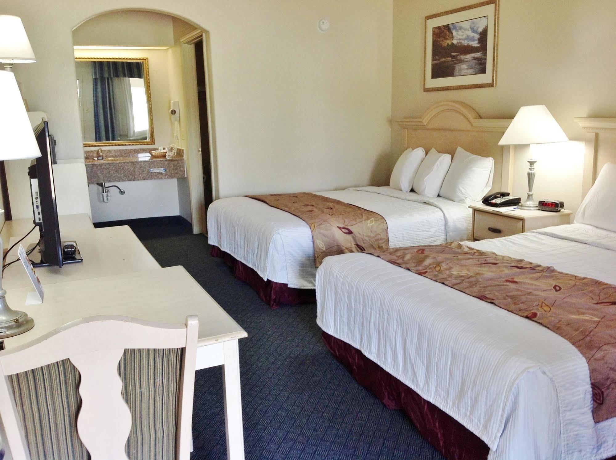 Americas Best Value Inn West Columbia Exteriér fotografie